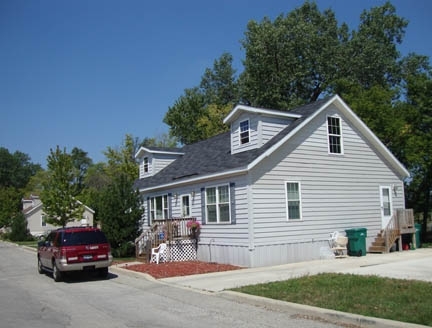 SunSet Village in Northfield, IL - Building Photo