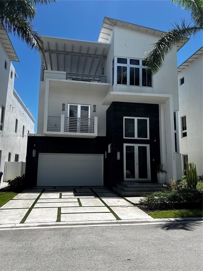 8286 NW 33rd Terrace