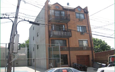 102-20 Radcliff Ave in Corona, NY - Building Photo - Building Photo