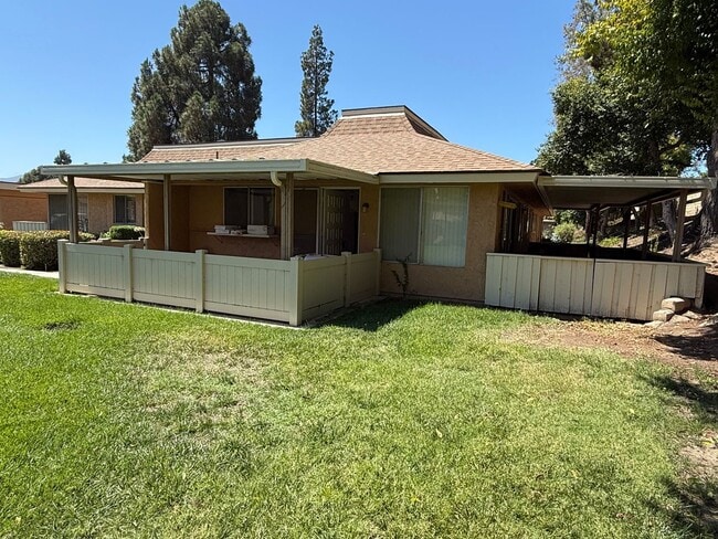 7185 Village 7 in Camarillo, CA - Building Photo - Building Photo