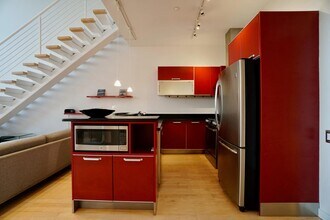 2410 17th St NW in Washington, DC - Building Photo - Building Photo