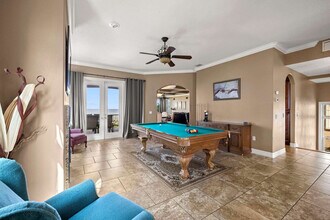 9548 W Gulf Blvd in Treasure Island, FL - Building Photo - Building Photo