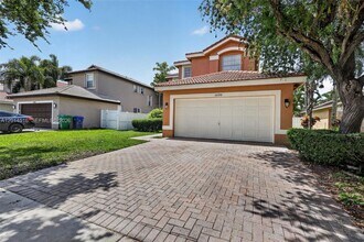 16398 SW 27th St in Miramar, FL - Building Photo - Building Photo
