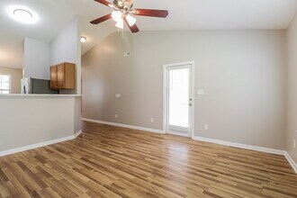 605 Three Meadows Rd in Fuquay Varina, NC - Building Photo - Building Photo