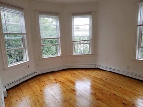 259 Windsor St, Unit 3L in Cambridge, MA - Building Photo - Building Photo