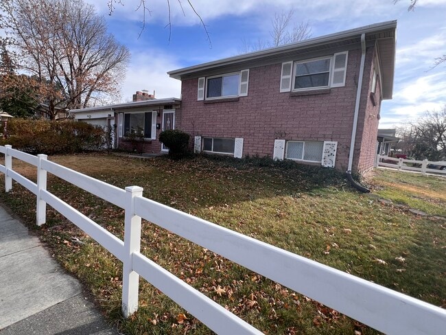 1344 8125 S in Sandy, UT - Building Photo - Building Photo