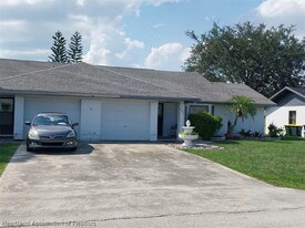 4500 Mercado Dr in Sebring, FL - Building Photo