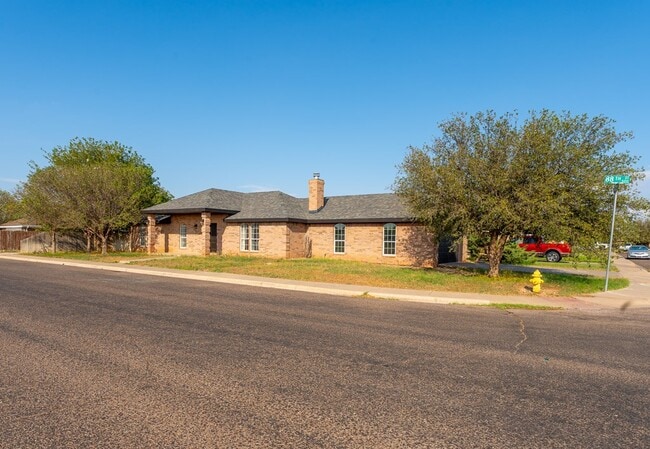 8752 Cornell Ave in Odessa, TX - Building Photo - Building Photo