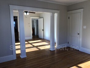 26 Sterling St in Worcester, MA - Building Photo - Building Photo