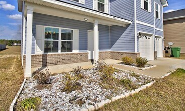 566 Burke Dr in Hinesville, GA - Building Photo - Building Photo