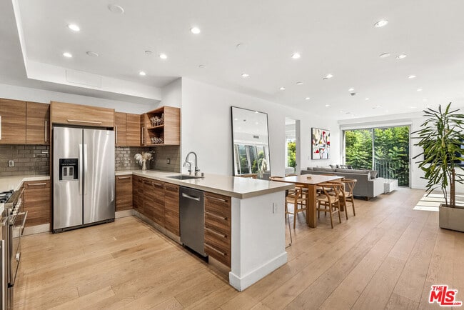 property at 855 Croft Ave