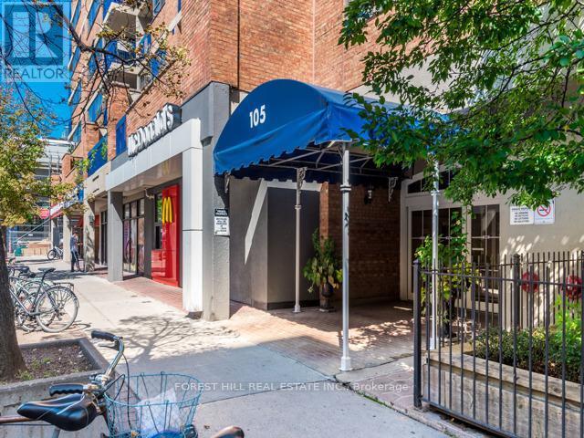 property at 105 McCaul St