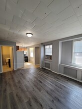 50 Lisa Dr, Unit C in Northport, NY - Building Photo - Building Photo