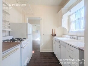 826 N Perry Ave in Tucson, AZ - Building Photo - Building Photo