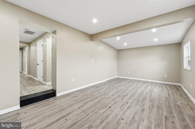 667 S Broadway in Pennsville Township, NJ - Building Photo - Building Photo