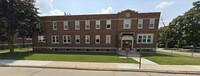 471 High Avenue in Oshkosh, WI - Foto de edificio - Building Photo