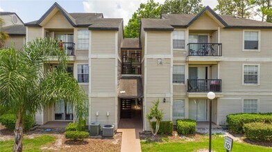 1932 Lake Atriums Cir in Orlando, FL - Building Photo - Building Photo