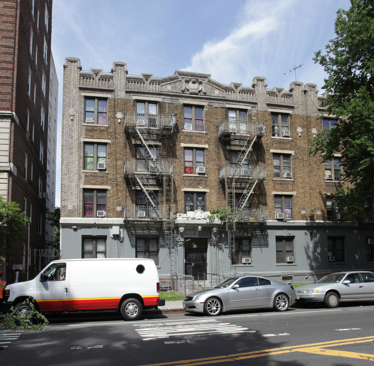 410-412 Ocean Ave in Brooklyn, NY - Foto de edificio