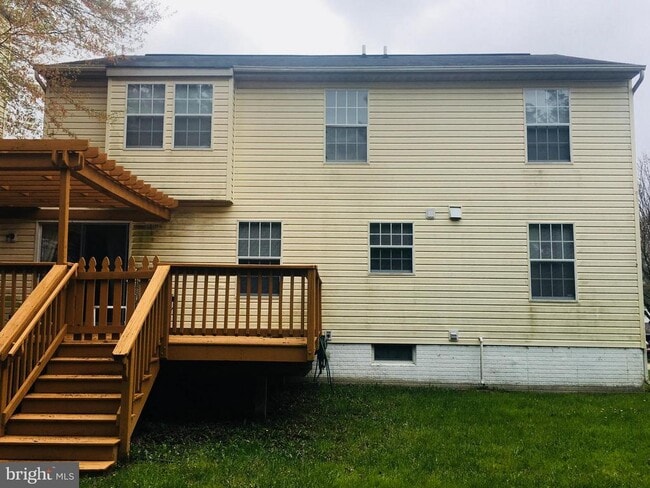8732 Sicklebar Way in Ellicott City, MD - Building Photo - Building Photo