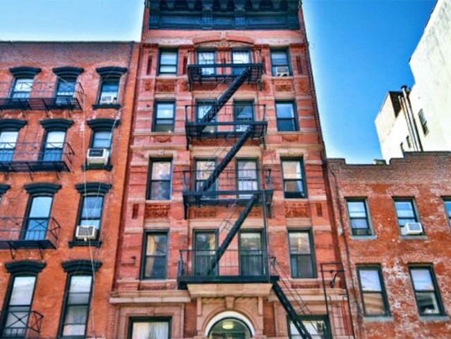 23 Jones Street in New York, NY - Foto de edificio - Building Photo