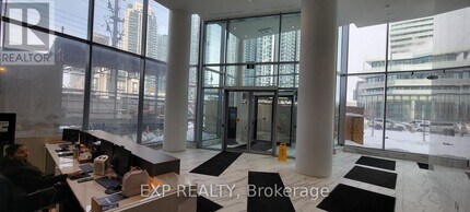 448 Burnhamthorpe Rd W in Mississauga, ON - Building Photo - Building Photo