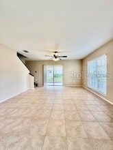 402 Kensington Lake Cir in Brandon, FL - Building Photo - Building Photo