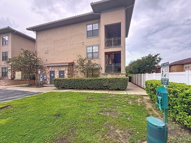 property at 906 Charo Pkwy