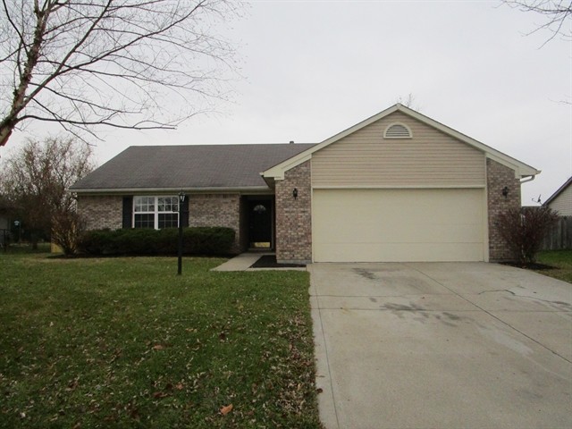 1702 Acorn Rd in Franklin, IN - Building Photo