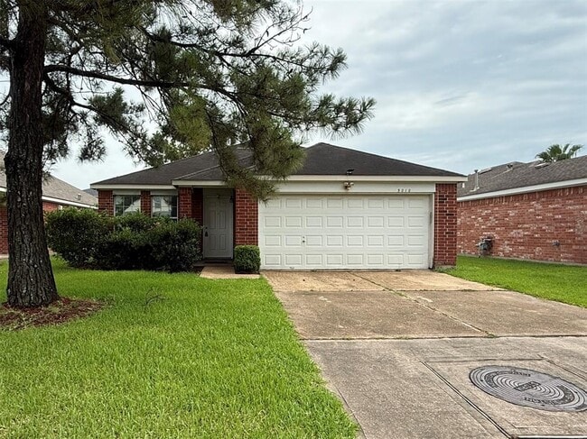 property at 5010 Woodland Meadows Ln