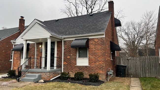19934 Manor St in Detroit, MI - Building Photo - Building Photo