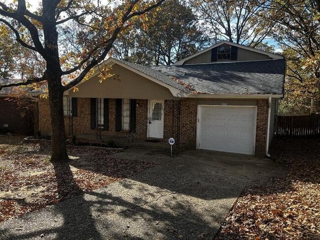 property at 2715 Jadestone Dr