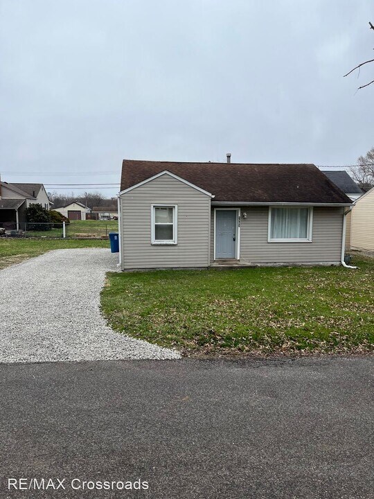 1587 Martha Ave Photo