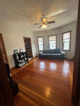51 Elm St, Unit 2 in Somerville, MA - Building Photo - Building Photo