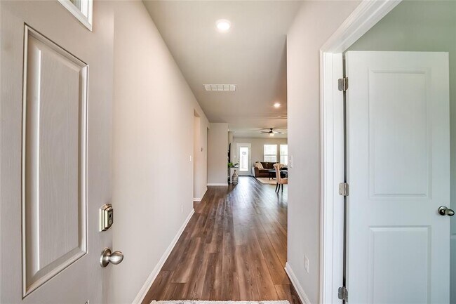 property at 403 Grapefruit Rd