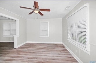 4013 9th Ave SW in Huntsville, AL - Building Photo - Building Photo