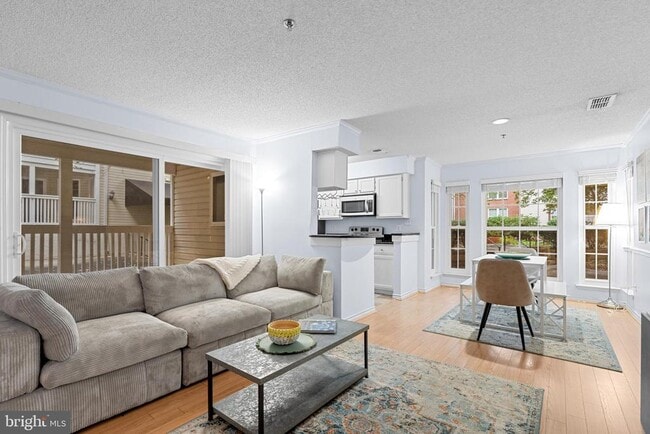 property at 1504 Lincoln Way