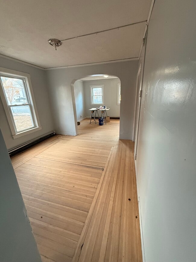 113 Victory Ave  -  Schuyler Labar, Unit First floor in Schenectady, NY - Foto de edificio - Building Photo