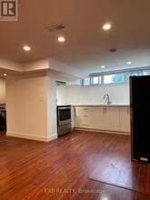 61 Taysham Crescent in Toronto, ON - Building Photo - Building Photo