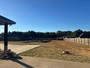 883 County Rd 37 in Tyler, TX - Building Photo - Building Photo
