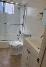 1411 N Sierra Bonita Ave in Los Angeles, CA - Building Photo - Building Photo