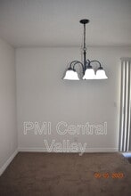 280 Prado Way in Stockton, CA - Building Photo - Building Photo