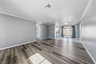 251 Meyers Ave in Henderson, NV - Building Photo - Building Photo