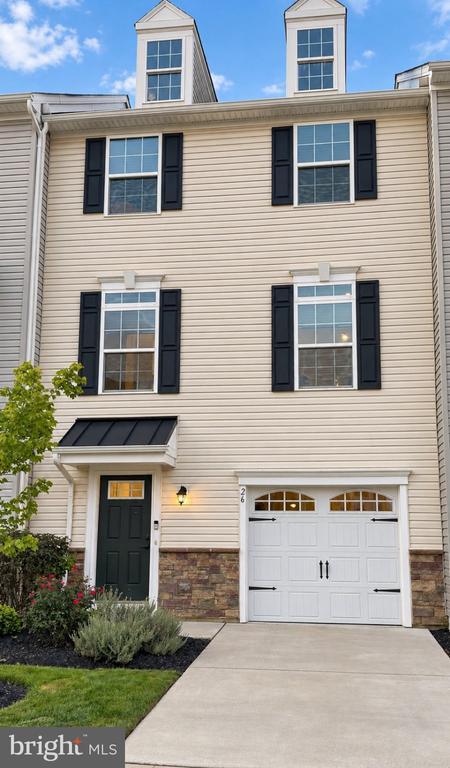 property at 26 Sparrow Cir
