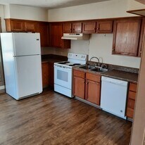 1512 S 6th St, Unit 1512 Top Unit in Springfield, IL - Building Photo