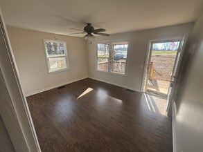 101 Circle Dr in White Bluff, TN - Building Photo - Building Photo