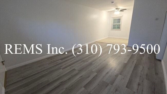 9038 Ramsgate Ave in Los Angeles, CA - Building Photo - Building Photo