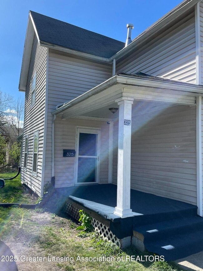 325 N Pennsylvania Ave in Lansing, MI - Building Photo - Building Photo