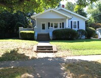 2012 Elizabeth Ave in Winston-Salem, NC - Foto de edificio - Building Photo