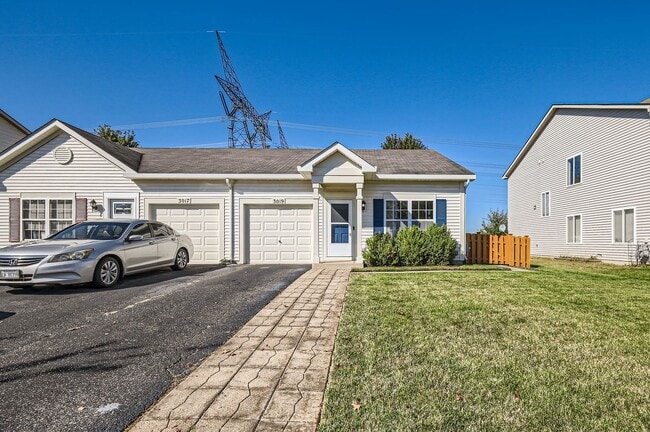 property at 3019 Hoffman St