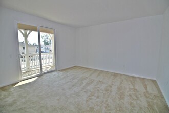 1971 Anchor Ave in Oxnard, CA - Building Photo - Building Photo